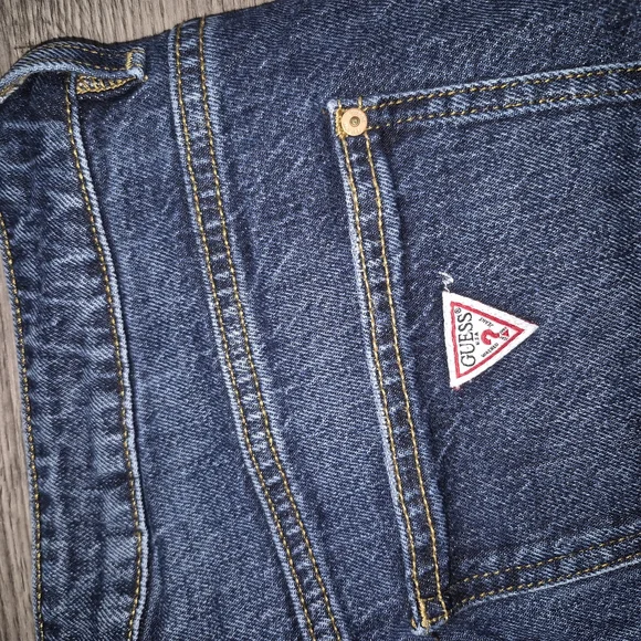 Guess Jeans - Picture 3 of 4